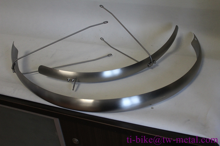 Mud Fender in Titanium Alloy Customized According To Yours