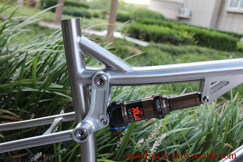 Ti Suspension Bike Frame UDH Thru Axle Dropout