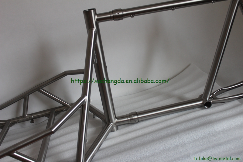 Bicycle Cargo Frame with Couplers And Sliding Dropouts with Heavy Load Rack
