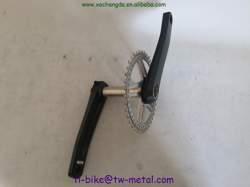 ISIS cranks in alu and axle plus chain ring in titanium alloy
