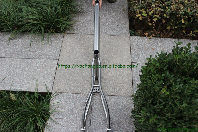 XACD Made Road Bike Frame with 451mm Small Wheel