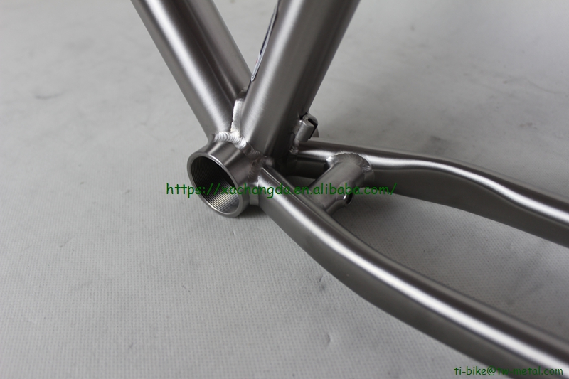 Titanium Gravel Bike Frame with Carbon Fork Custom