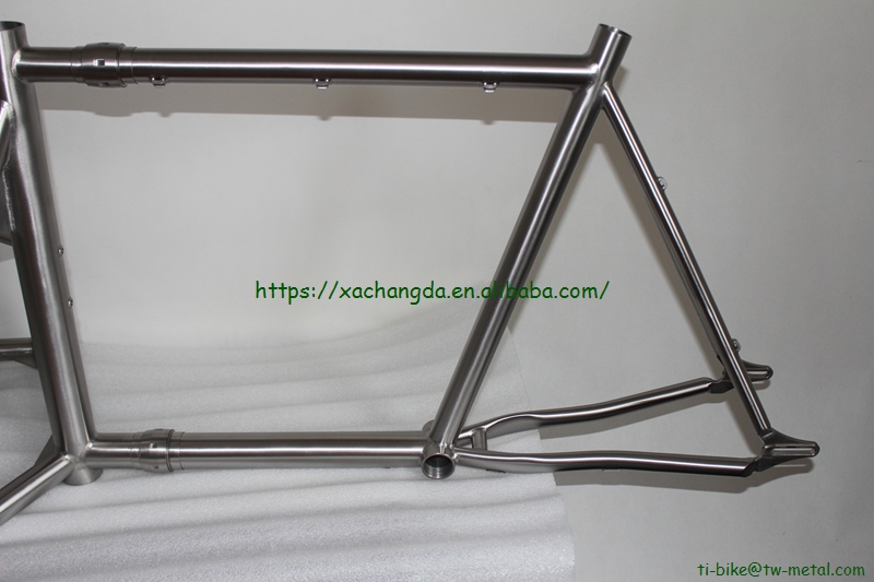 Bicycle Cargo Frame with Couplers And Sliding Dropouts with Heavy Load Rack