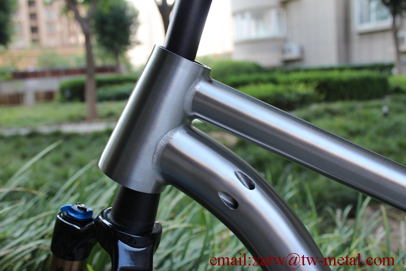 Ti suspension bike frame02