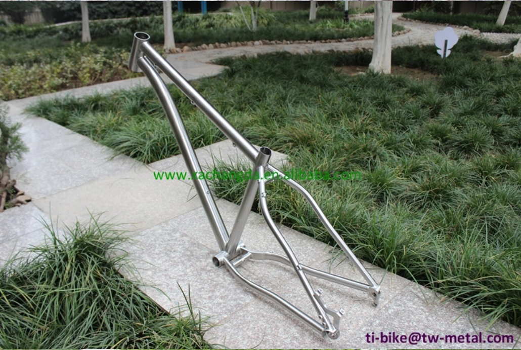 Titanium Fat Bike Frame with Tapered Head Tube And PM Brake Custom