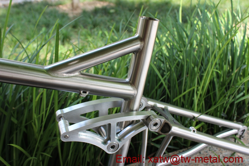 XACD bike frame g51040
