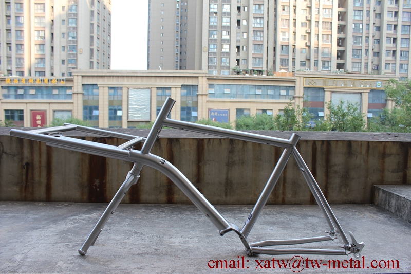 Ti cargo bike frame01