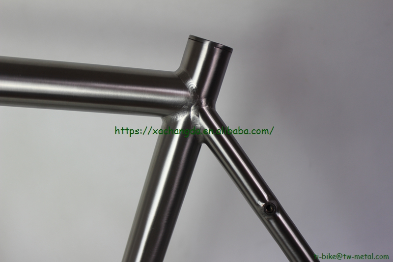 Titanium Gravel Bike Frame with Carbon Fork Custom
