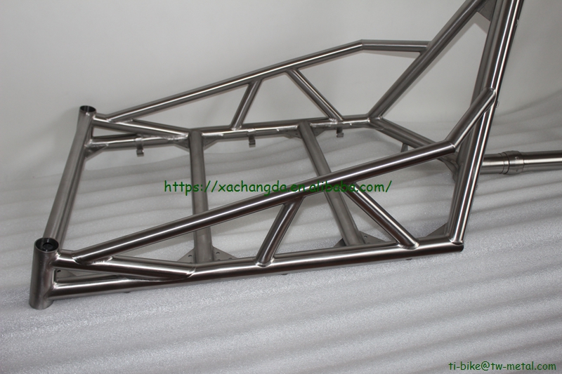 Bicycle Cargo Frame with Couplers And Sliding Dropouts with Heavy Load Rack