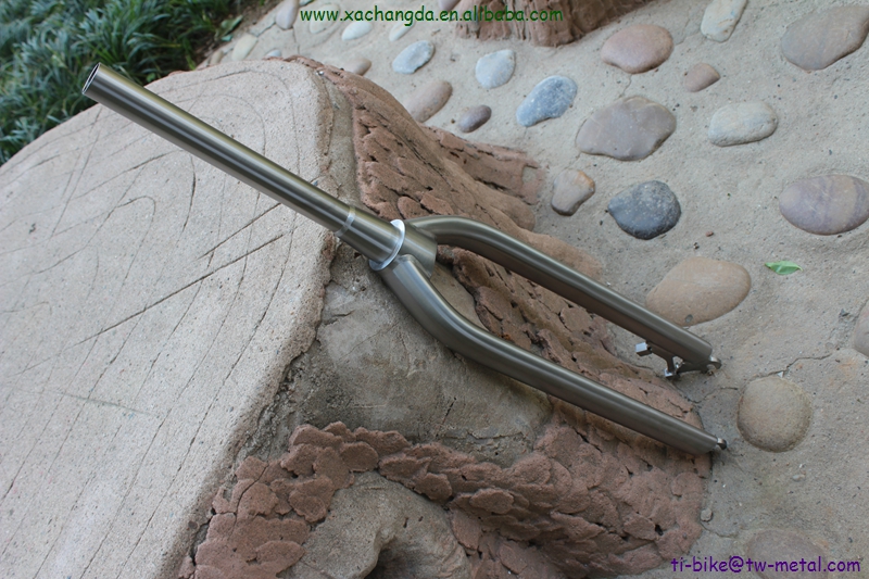titanium CYC bike fork with post mouth brake