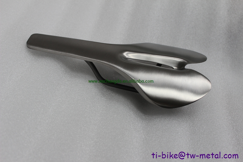 titanium bicycle saddle in 3d printing 