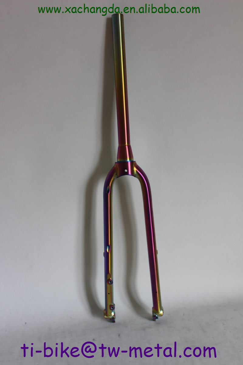 Titanium Gravel Bike Frame with Fork in Rainbow Color with Oval Down Tube Custom