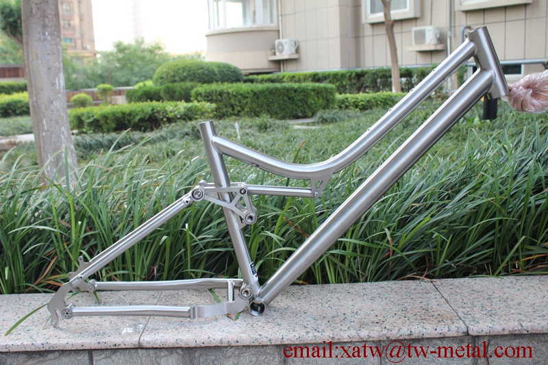 Ti suspension bike frame08