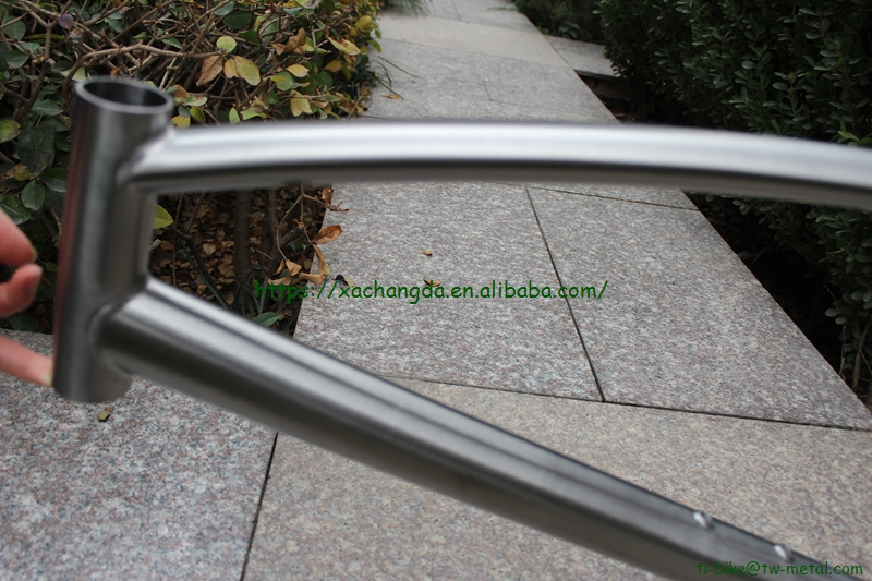 XACD Made Road Bike Frame with 451mm Small Wheel