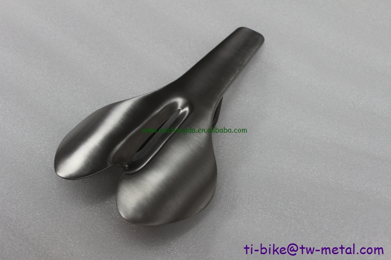 titanium bicycle saddle in 3d printing 