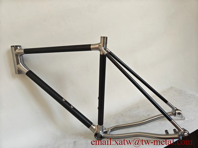 Ti & carbon bike frame12