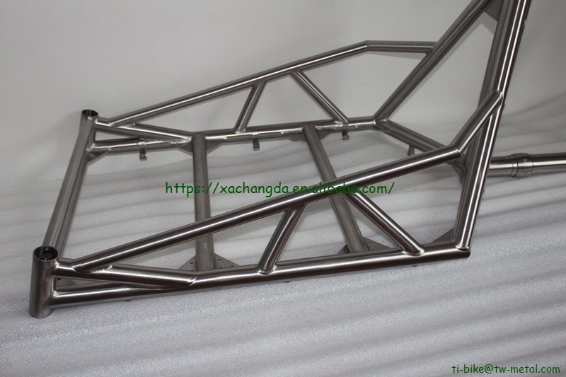 Bicycle Cargo Frame with Couplers And Sliding Dropouts with Heavy Load Rack