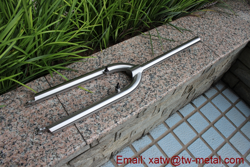 Titanium bike fork02