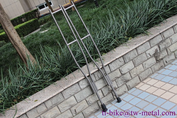 Custom Titanium Crutch & Cane for Disable Person