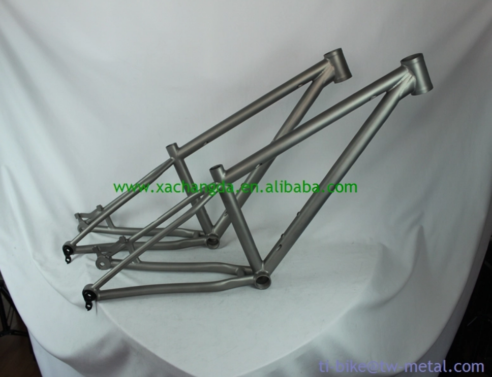 Titanium Fat Bike Frame with Thru Through Axle Design