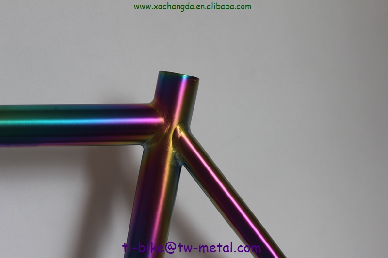 Titanium Gravel Bike Frame with Fork in Rainbow Color with Oval Down Tube Custom